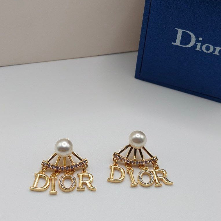BOUCLES D’OREILLES DIOR