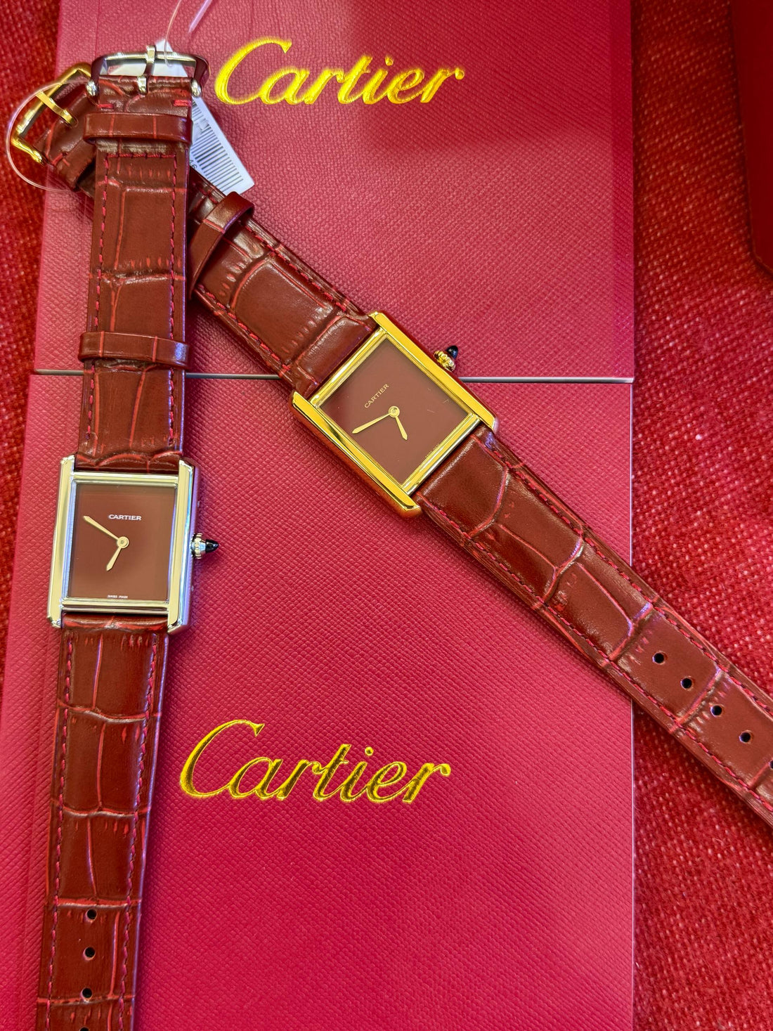 MONTRE CARTIER TANK ROUGE