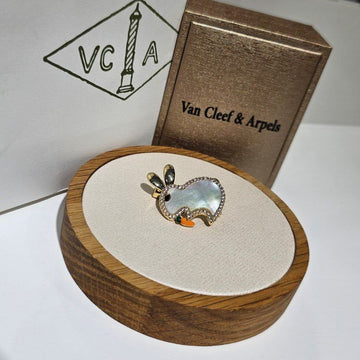 Broche VAN CLEEF VC05