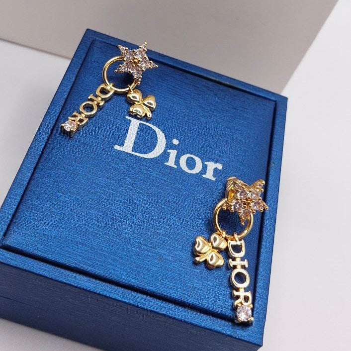 BOUCLES D’OREILLES DIOR STAR