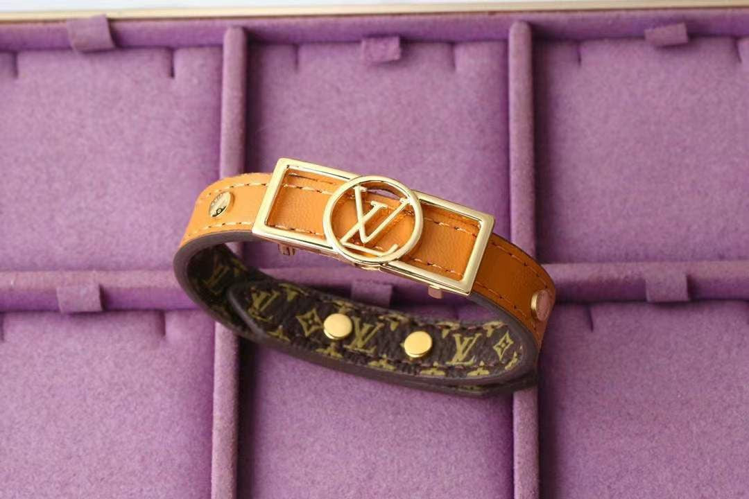 BRACELET LOUIS VUITTON CUIR LV02A