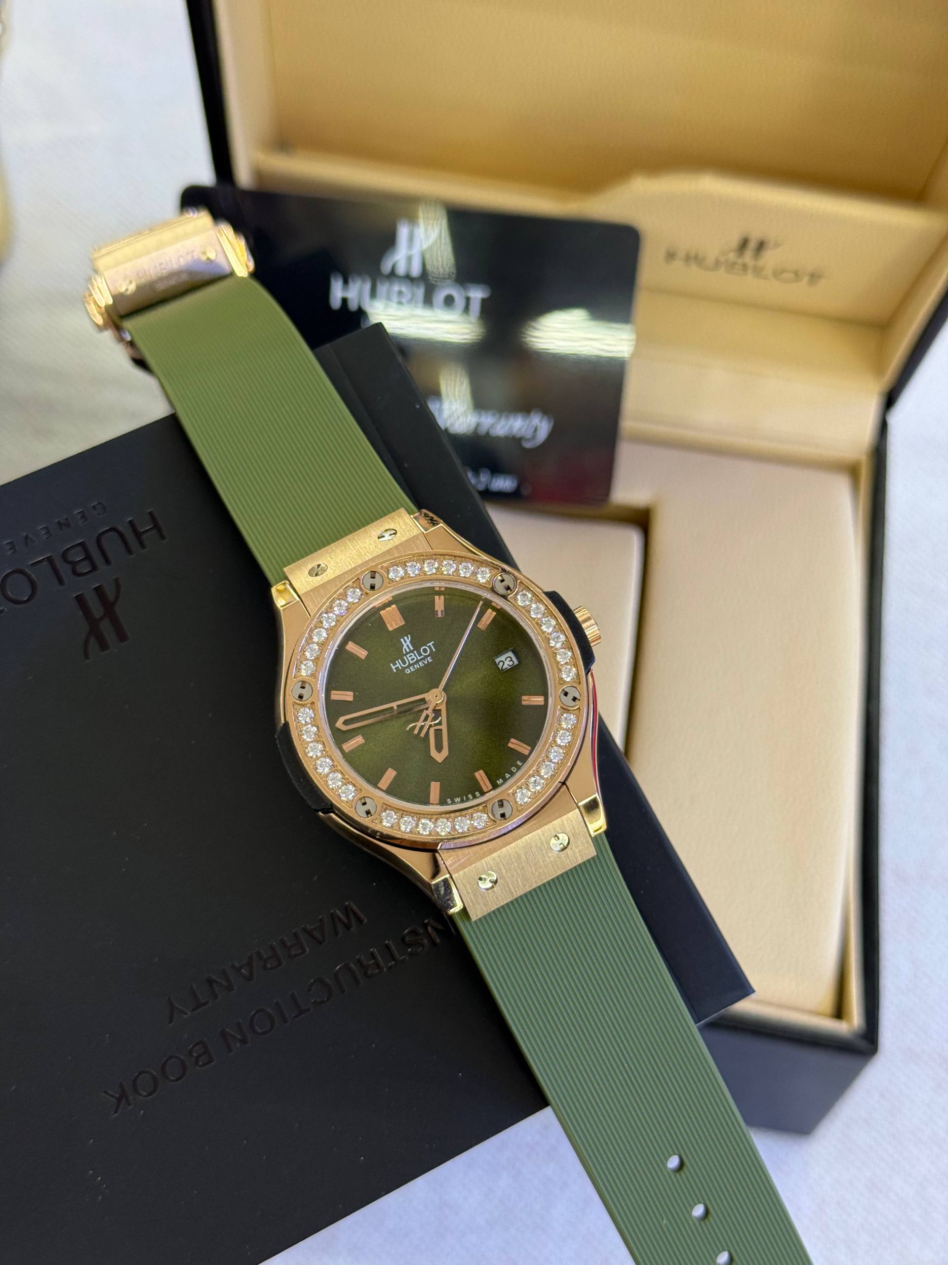 MONTRE HUBOT RACING GREY KING GOLD DIAMONDS 38mm