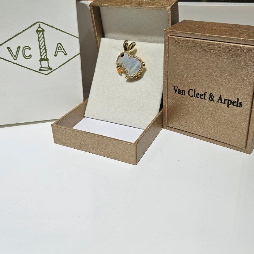 Broche VAN CLEEF VC05