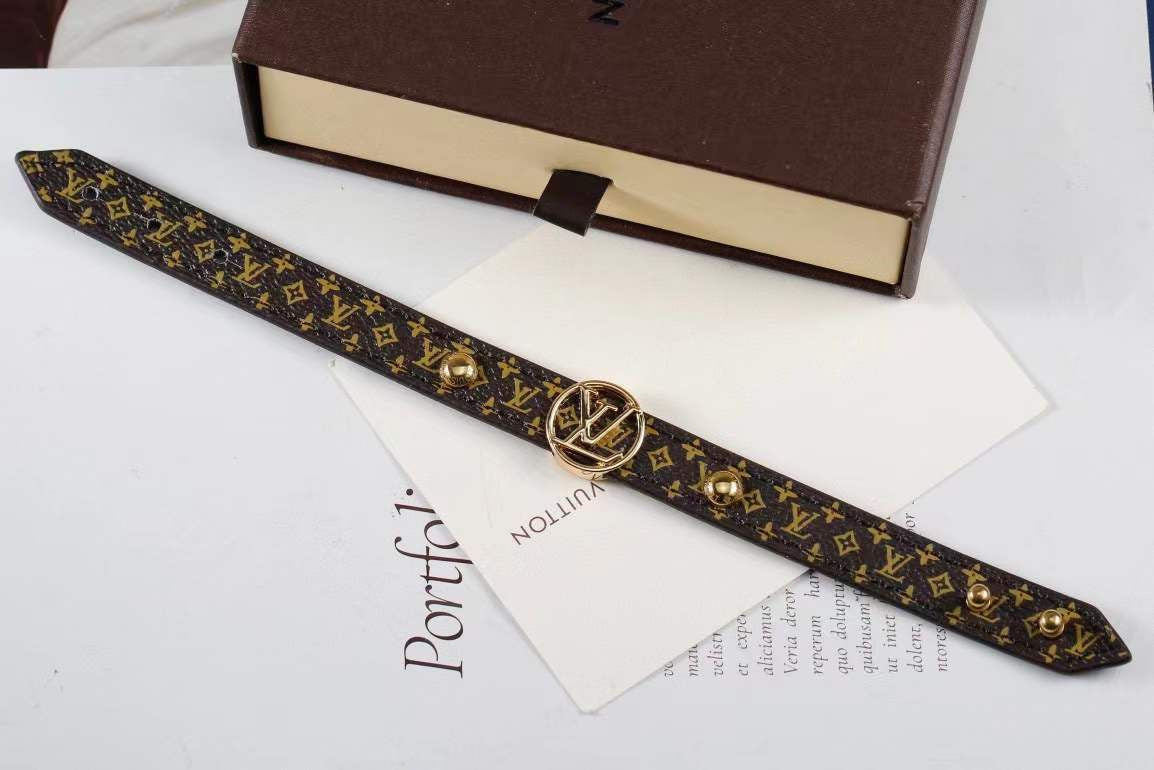 BRACELET LOUIS VUITTON CUIR LV01F