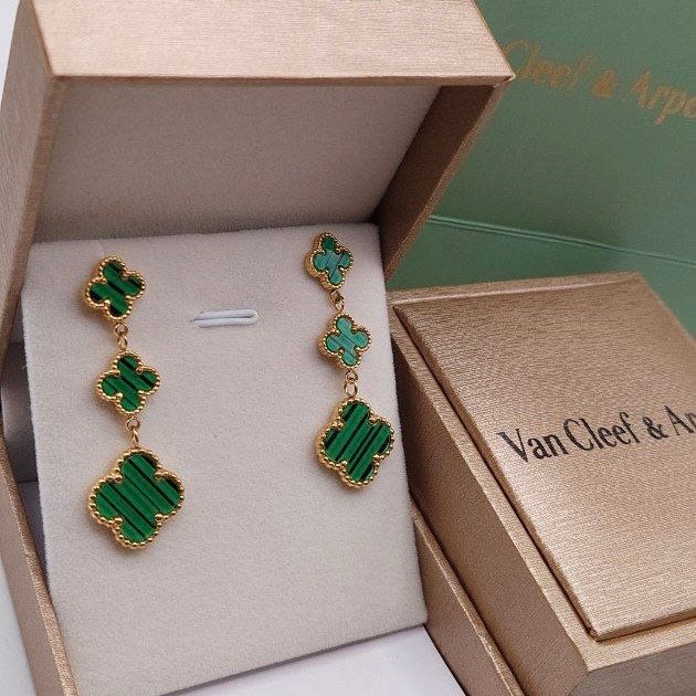 BOUCLES D’OREILLES VAN CLEEF & ARPELS VC01-B25